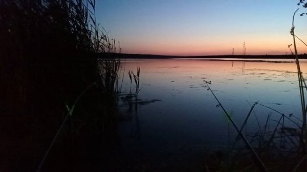 Нічна рибалка на спінінг. Південний Буг.Nichna rybalka na spininh. Pivdennyy Buh.