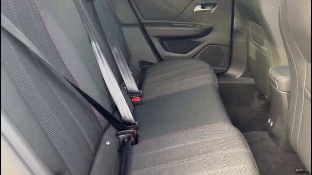 Vauxhall Mokka 1.2 Turbo SRi Nav Premium 5dr 2021 смотреть онлайн