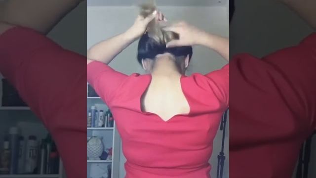 Christmas Hair Look ?  Fancy/ Simple