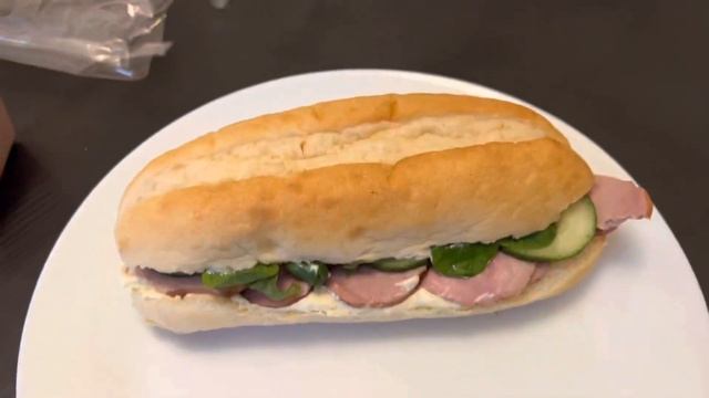 Honey Roast Ham Feast Sandwich Marks and Spencer London #london смотреть онлайн