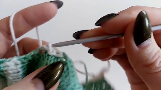 Как укрепить пройму/ Красивая линия подъема петель из проймы/ #мастеркласс #вязание смотреть онлайн