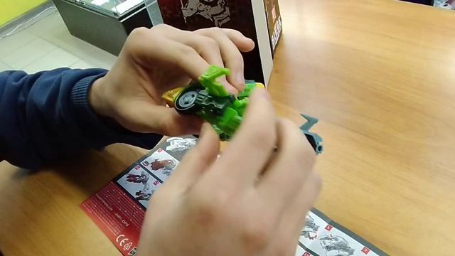 Обзор трансформера Springer - Siege WfC - Voyager Class - Hasbro. Музей Р-ТФ. смотреть онлайн