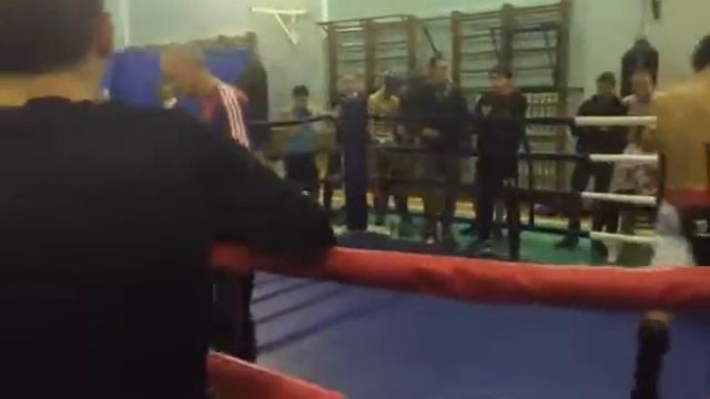 Бой Христиана с бойцом из Тарусы Дмитрий Джурак смотреть онлайн