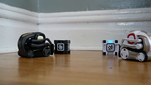 COZMO ROBOT GOOD ROBOT смотреть онлайн