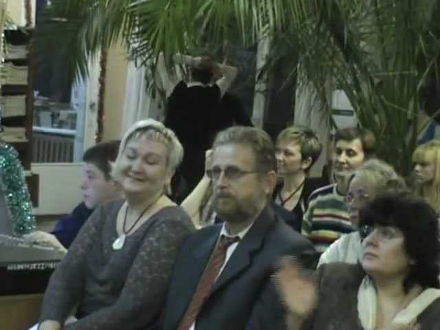 Пока часы двенадцать бьют смотреть онлайн