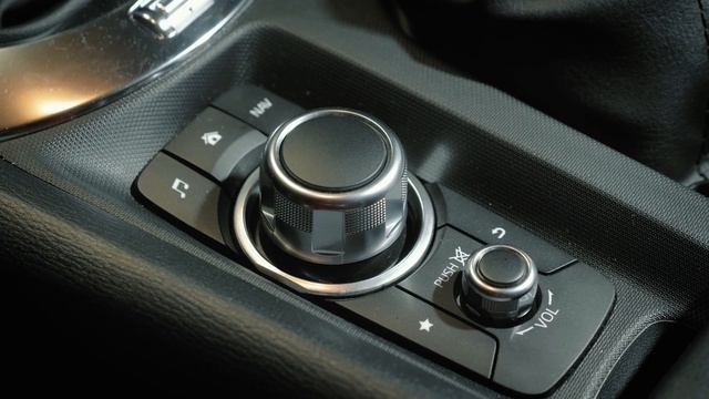 Abarth 124 Spider смотреть онлайн
