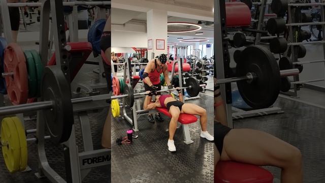 Жим штанги лежа смотреть онлайн