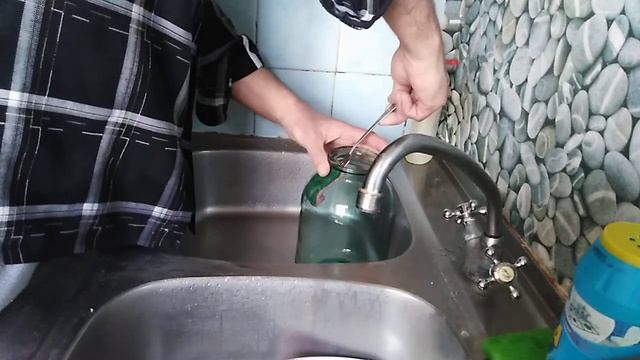 Как помыть банку. смотреть онлайн