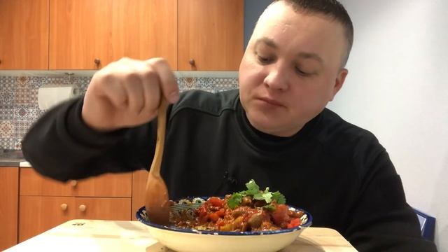 Куриная любовь с грибами МУКБАНГ MUKBANG смотреть онлайн