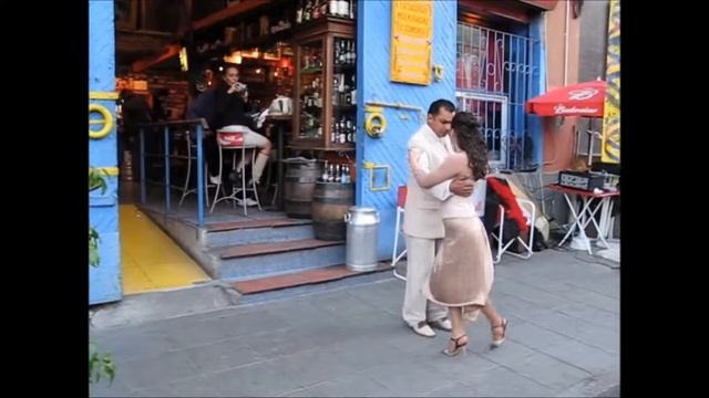 На улицах Буэнос Айреса En calles de Buenos Aires смотреть онлайн