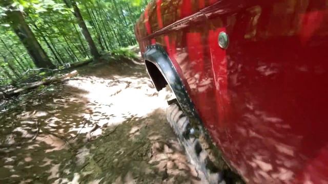 Early Bronco off roading in Arkansas! смотреть онлайн