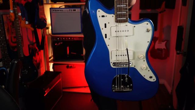 SQUIER is BEATING FENDER AGAIN - FSR Classic Vibe '70s Jazzmaster смотреть онлайн