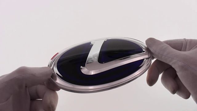 Эмблема на багажник Lexus черно-синяя 120x85 мм. смотреть онлайн