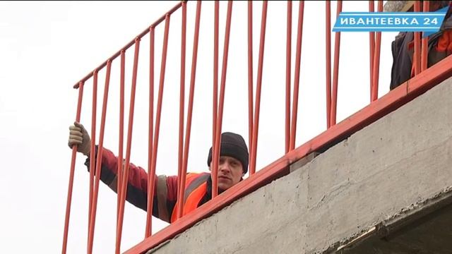 После 17 октября откроют обе полосы движения через мост на Уче смотреть онлайн