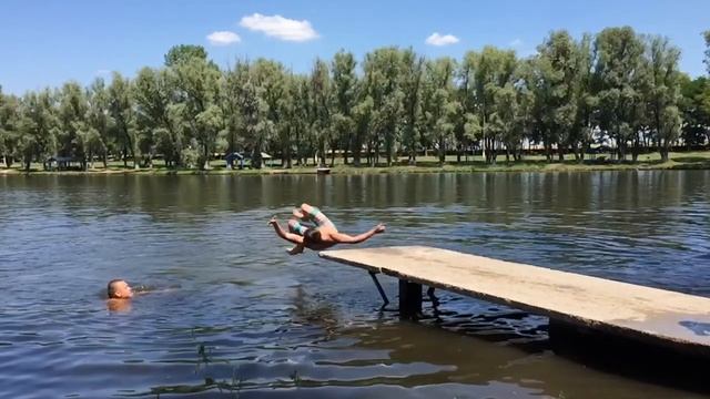 Кувырок, Прыжки в воду (slow Mo)