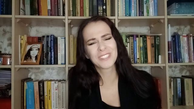 Реука Карина читает стихотворение О.Берггольц "Сегодня вновь растрачено души..." смотреть онлайн