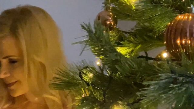 Алекса Астер - Last Christmas (cover) смотреть онлайн