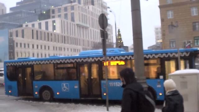 Москва предновогодняя. Прогулка от храма Христа Спасителя до старого и нового Арбата. смотреть онлайн