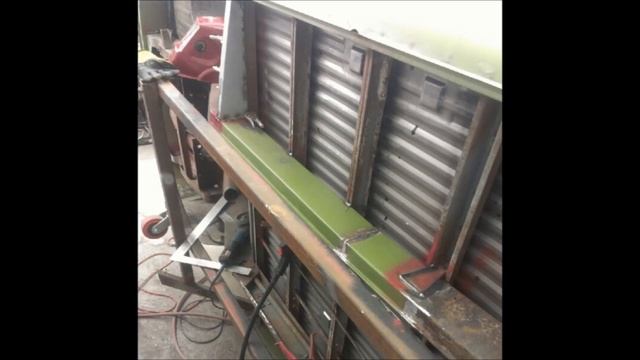Volkswagen T1 Bus Deluxe Samba Restoration смотреть онлайн