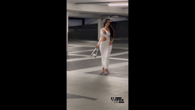 Elizabeth Georgina..👗How to look like trendy Plus Size Curvy Models | Wiki, Bio, Age, Mesurements смотреть онлайн