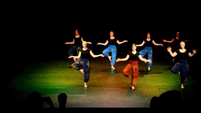 Attention must be paid- Slumdog Millionare смотреть онлайн