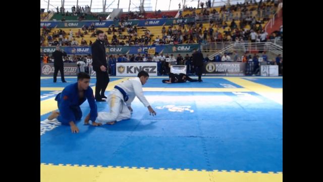 Campeonato Brasileiro de Jiu-Jitsu - Crianças 2019 (Área 12) - Dia 1 смотреть онлайн
