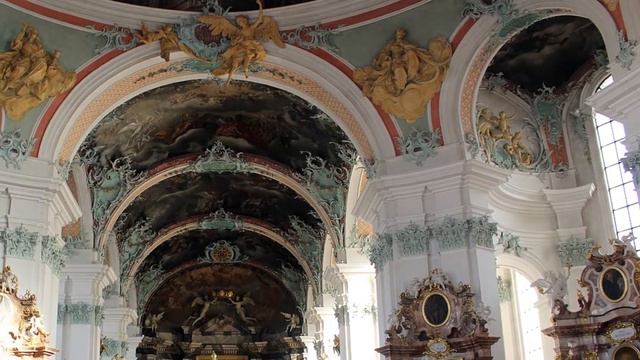 Passacaglia on a theme by Handel (string quintet and piano) смотреть онлайн