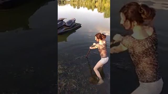 А нужно привязывать гидроцикл.... смотреть онлайн