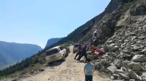 Перевал Кату-Ярык 2020. Слетела машина