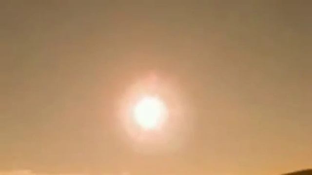 A SUN THAT NEVER SETS AT THE POLES смотреть онлайн