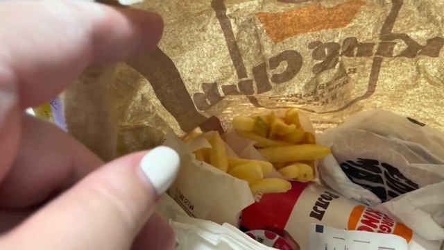 АДЛЕР ЕДУ В КУПЕ НА ПОЕЗДЕ РЖД ДОМОЙ. АДЛЕР-КРАСНОДАР. смотреть онлайн