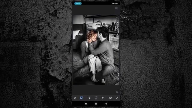 Мобильная фотография Ретушь портрета в черно белых и оранжевых тонах Lightroom mobile Snapsee смотреть онлайн