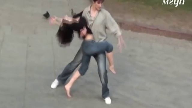 Шапка на всю голову смотреть онлайн