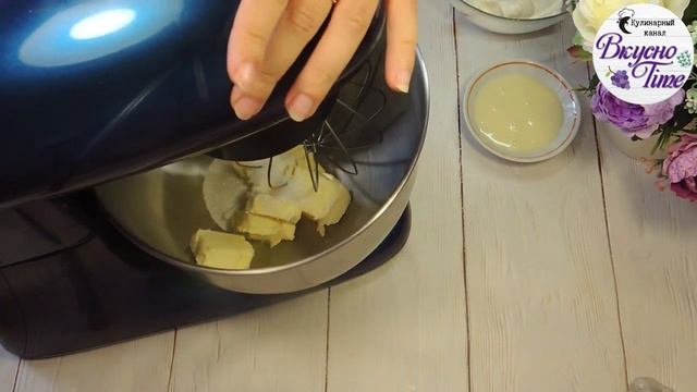 Это БОМБА! ОЧЕНЬ НЕЖНЫЙ И БЕЗУМНО ВКУСНЫЙ ШОКОЛАДНО-ТВОРОЖНЫЙ ТОРТ– ПИРОГ С ЧЕРЕШНЕЙ! ТВОРОЖНЫЙ КРЕ смотреть онлайн