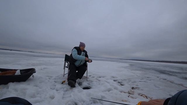 оз.Большие Аллаки.Ловля чебака.Клев как из пулемета!!! 4 апреля 2021г смотреть онлайн