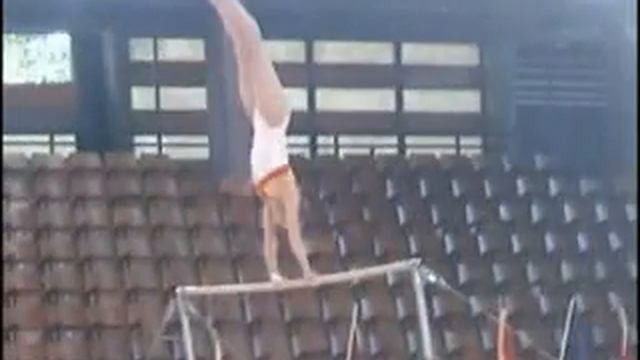 Patricia Moreno uneven bars part 2 ESP vs ITA vs ROM смотреть онлайн