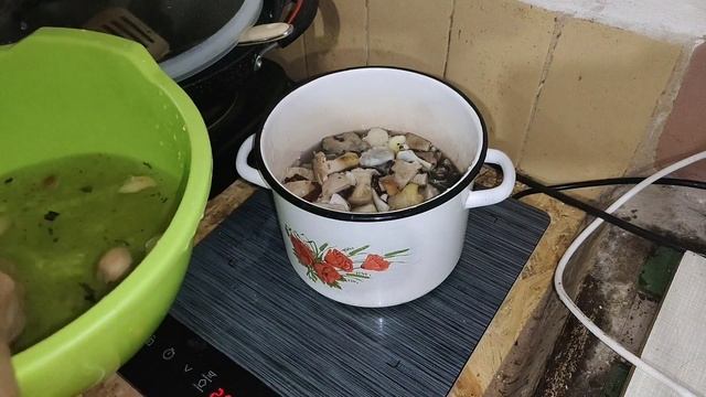 Маринованные грибы на зиму