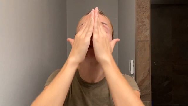 JIGOTT SNAIL UV SUN BLOCK SPF50 PA+++ // DAY 4 OF 5 смотреть онлайн