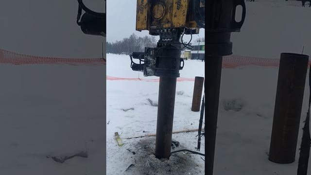 Вибропогружатель Delta +Hitachi zx330 смотреть онлайн