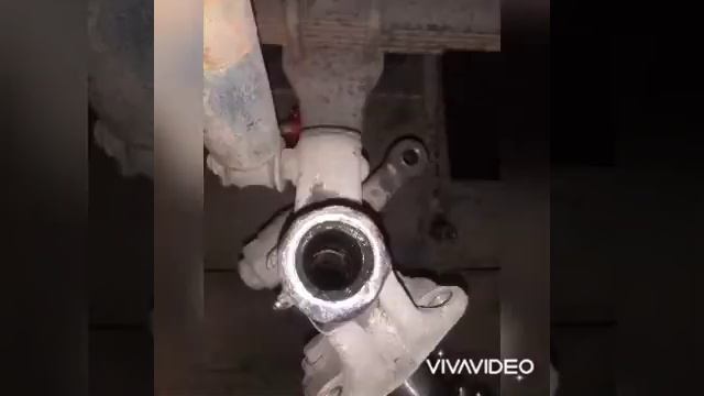 Замена шкворней на Isuzu Elf смотреть онлайн