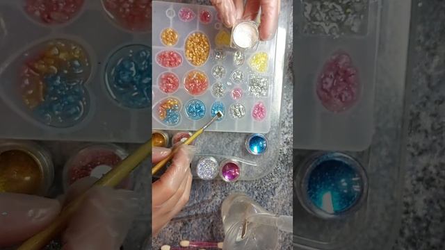 Кабошоны из эпоксидной смолы и морской соли! Просто и красиво! Бижутерия своими руками. ResinArt.#2 смотреть онлайн