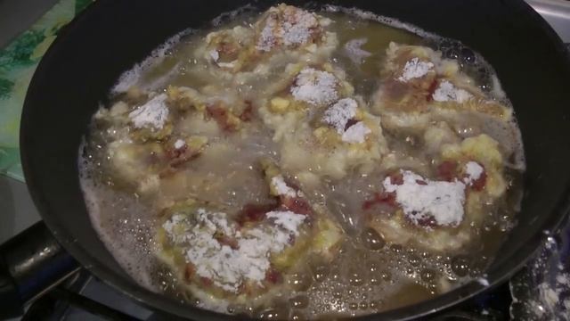 Куриная печень в кляре. Печень которую любят все, даже дети! смотреть онлайн