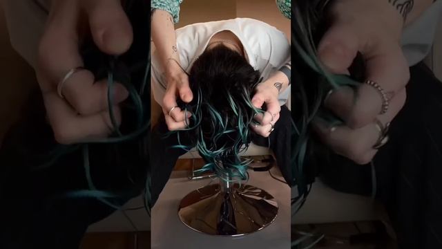 Можно ли закудрявить прямые волосы? #кудрявыйметод #shortsvideo смотреть онлайн