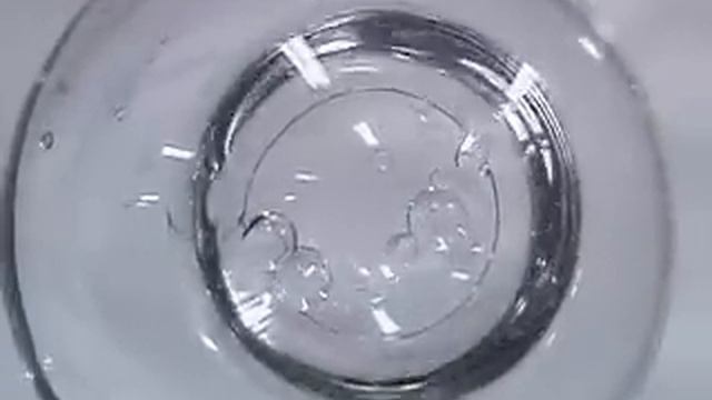 Waves in a Large Free Sphere of Water смотреть онлайн