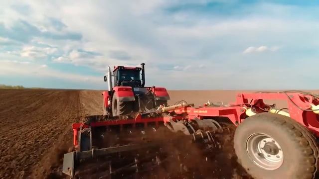 Работа бороны дисковой БДА 6х2 с навеской к сеялке производства БДТ-АГРО смотреть онлайн