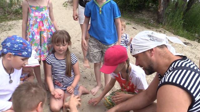 день рождения Эмилии - начало 2 записка в бутылке смотреть онлайн