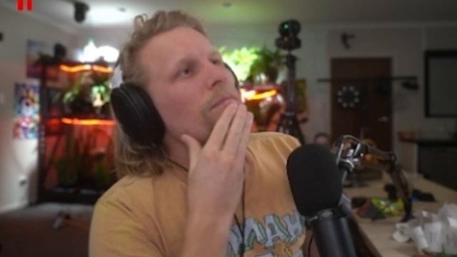 Quin69 and his fallen Hardcore character in Diablo 4 - F*** Blizzard смотреть онлайн