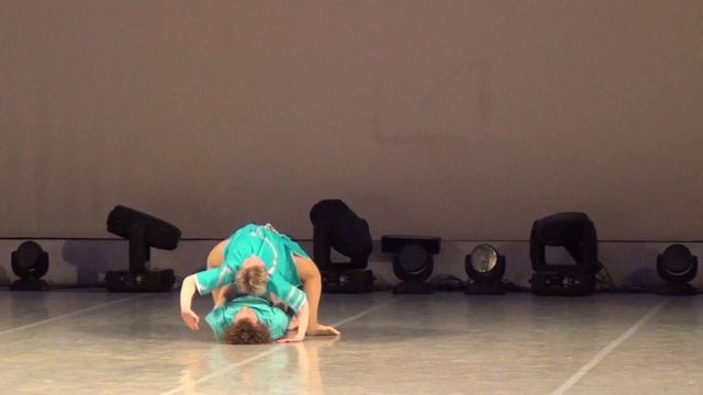 Центр современной хореографии SMART DANCE "Выше неба" постановка Буяльская А.А. смотреть онлайн