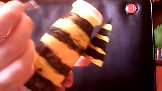 Пчелка из бутылочки. смотреть онлайн