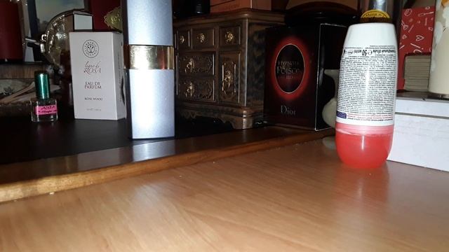 Парфюмы первой декады ноября. Затесты ароматов на блоттерах: Mugler, Guerlain, Chanel, Bvlgari...? смотреть онлайн